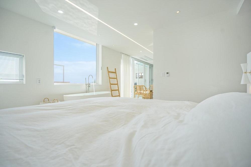 Hotel Namhae Yeogi Namhae Chambre photo